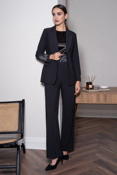 Деловой костюм 3 предмета с вышивкой и на пуговицах Urs 21-488-1 - фото 9