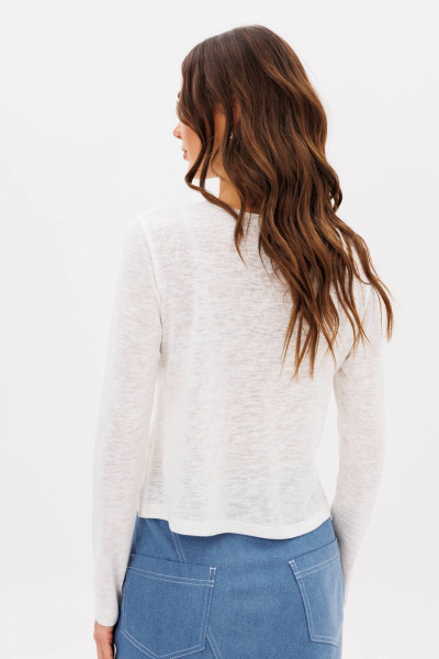 Белый трикотажный джемпер с декоративной сборкой Fantazia Mod 5020 молочный - фото 3