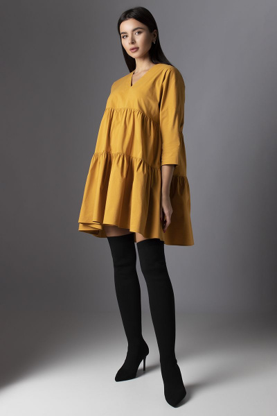 Платье свободного силуэта из хлопка с V-образным вырезом VIZAVI 636 горчица - фото 4