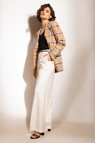 Блейзер Nova Line 10502 бежевый - фото 4