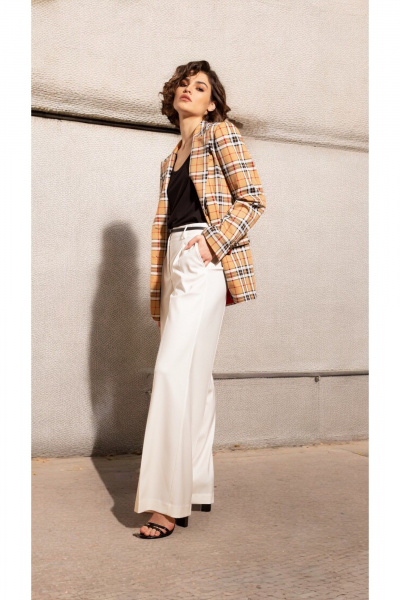 Блейзер Nova Line 10502 бежевый - фото 3