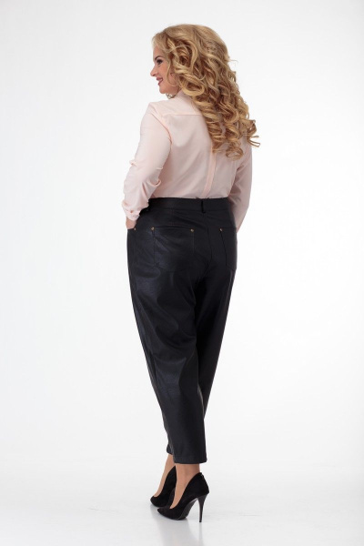 Блуза из мягкой ткани с складками и воротником-стойкой Anelli 408 розовый - фото 5