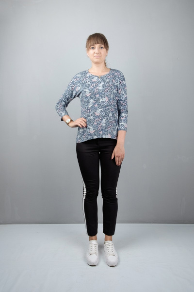 Серый летучий силуэт блузы из трикотажа с длинным рукавом и люрексом Mita КМ361 голубой - фото 2