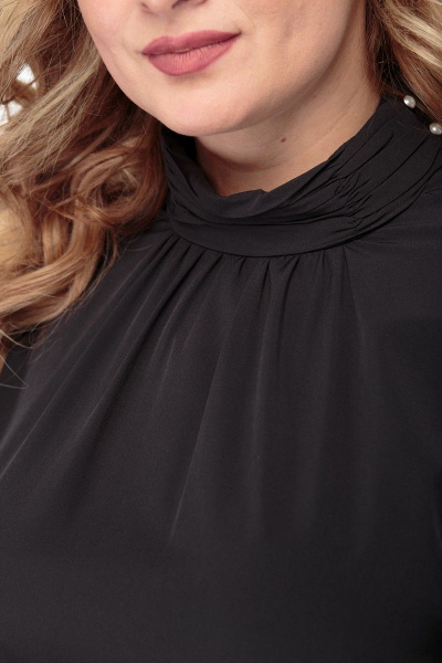 Платье свободного кроя с воротником-стойкой и сборками Anelli 846 черный - фото 4
