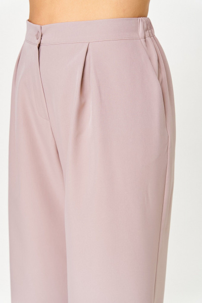 Брюки, жакет, топ ANASTASIA MAK 1123 пудра+молочный - фото 13