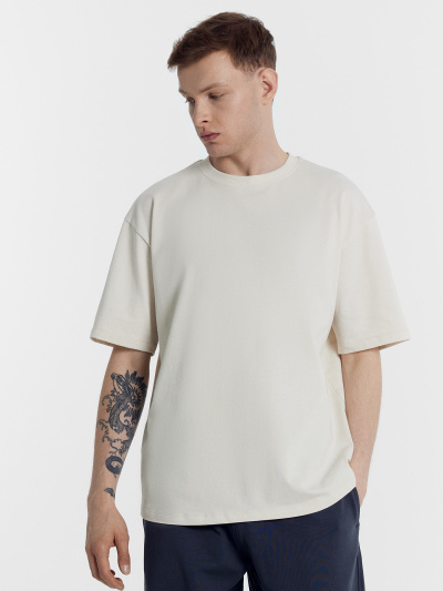 Футболка Mark Formelle 111882/24-3548Ц-0 белый_песок_печать_2_сложность_печать_на_детали_спин - фото 1