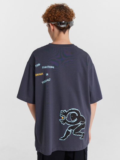 Футболка Mark Formelle 111932/24-4398П-0 графит_печать_1_сл_на_пол_1сл_на_спинке - фото 20