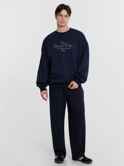 Свитшот Mark Formelle 121910/24-4156П-7П глубокий_синий_печать_1_сл_на_пол_3_сл_на_спинке - фото 6