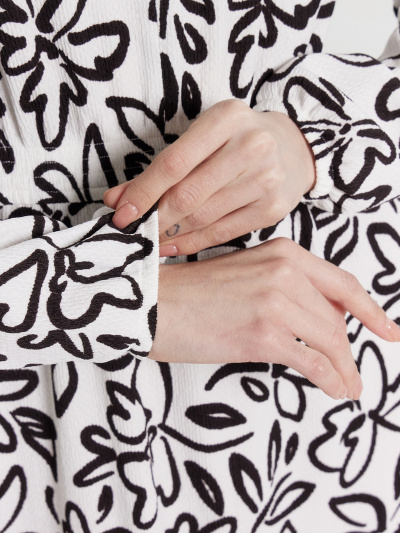 Платье Mark Formelle 152560/24-32101П-9 черные_цветы_на_белом - фото 6