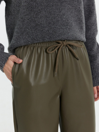 Брюки Mark Formelle 182536/24-29980Ц-10К хаки - фото 3