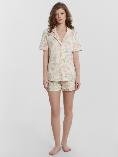 Жакет, шорты Mark Formelle 592478/25-34507ПП-5 лилии_на_сливочном - фото 1