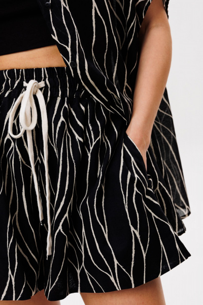 Блуза, шорты EOLA 2853 черный_бежевый_принт - фото 11