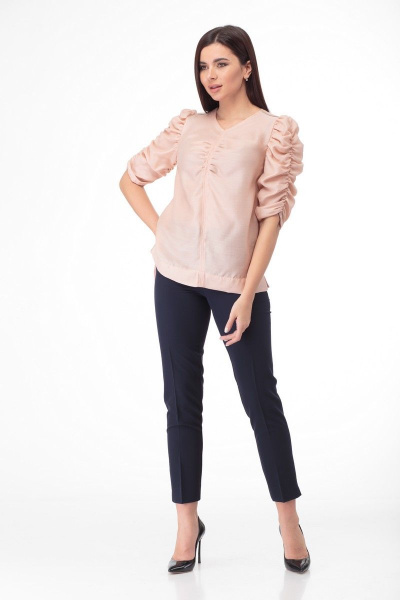 Очаровательная блуза из тончайшего полотна с драпировками Anelli 807 пудра - фото 3