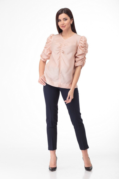 Очаровательная блуза из тончайшего полотна с драпировками Anelli 807 пудра - фото 2