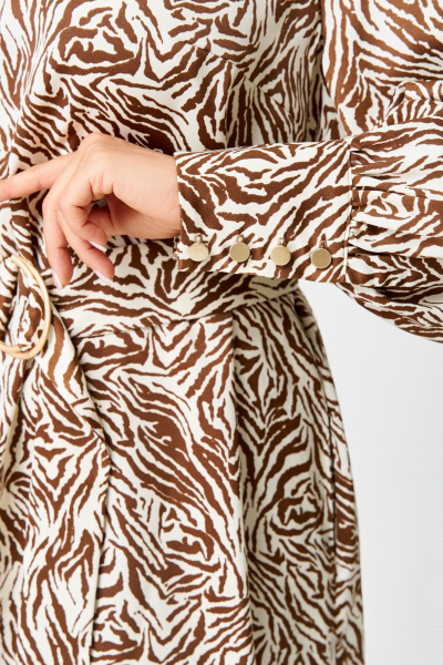Платье из мягкой вискозной ткани с карманами и разрезами Swallow 663 принт_рыжая_зебра - фото 8