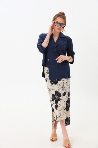Жакет, юбка NikVa 972-2 индиго+песочно-синие лилии - фото 1