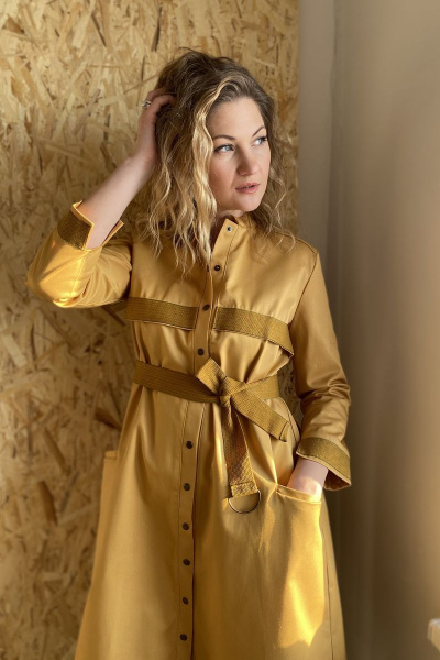 Платье горчичного цвета с отделкой тесьмой Pavlova 095 - фото 5