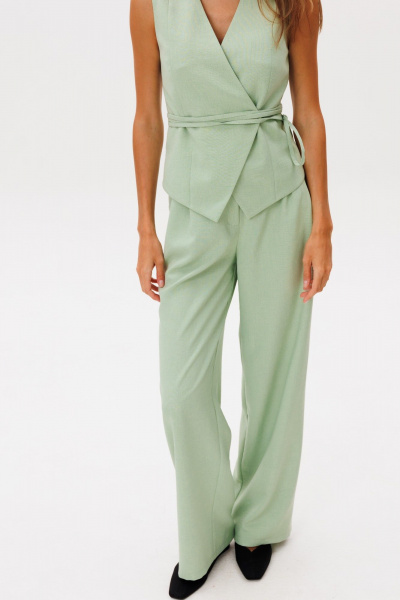 Жилет THE NAME 2401 оливка - фото 2