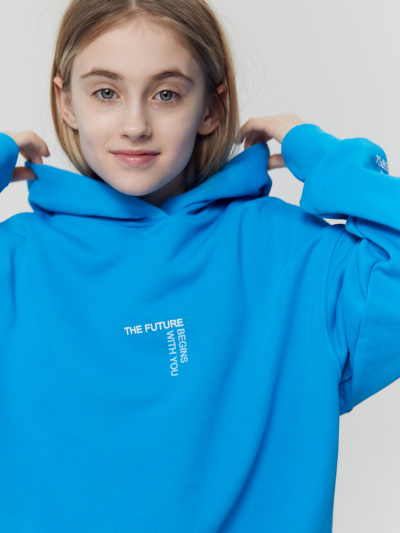 Худи Mark Formelle 127894/22/26155П-7 голубая_лазурь_печать_1_сл_на_пол_1сл_на_ЛВ_рук - фото 136