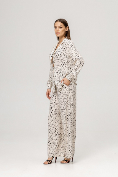 Блуза, брюки Twok 111006 белый с черными цветами - фото 10
