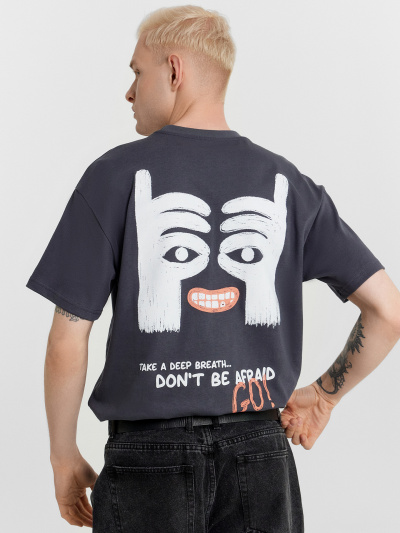 Футболка Mark Formelle 111927/24-4319П-0 графит_печать_1_сл_на_пол_1сл_на_спинке_Д - фото 20