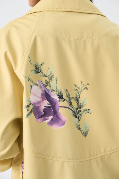 Яркий летний плащ прямого силуэта с карманами и регланом Art Ribbon M3692K - фото 5