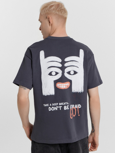 Футболка Mark Formelle 111927/24-4319П-0 графит_печать_1_сл_на_пол_1сл_на_спинке_Д - фото 18