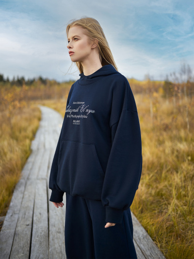 Худи Mark Formelle 122994/24-30518П-7П глубокий_синий_печать_1_сл_на_пол_3_сл_на_спинке - фото 140