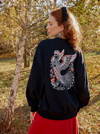 Свитшот Mark Formelle 122919/1/24-30074П-7 черный_печать_3_сл_на_пол_2_сл_на_спинке - фото 9