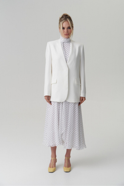 Модель жакета с шлицей, воротом «апаш» и мягкой тканью HELEN BIRCH J037а молочный - фото 1