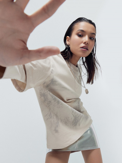 Джемпер Mark Formelle 122988/24-29640П-0 белый_песок_печать_1_сл_на_пол_1сл_на_спинке_1сл_те - фото 128