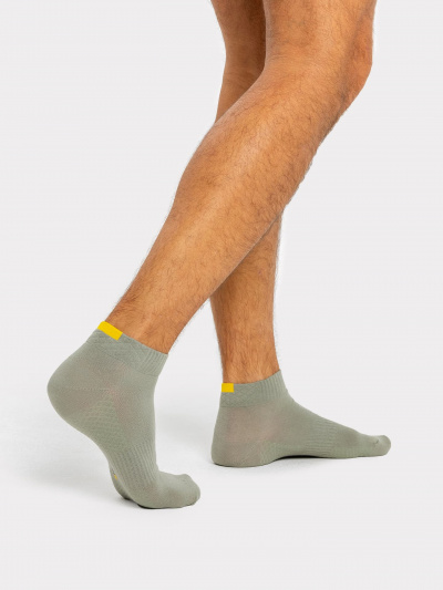 Носки Mark Formelle 131C-2431/23131C оливка_жёлтый_рис.2431 - фото 1