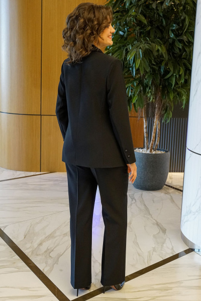 Деловой жакет и брюки из текстиля с клёш-силуэтом Alani Collection 2143 черный - фото 4