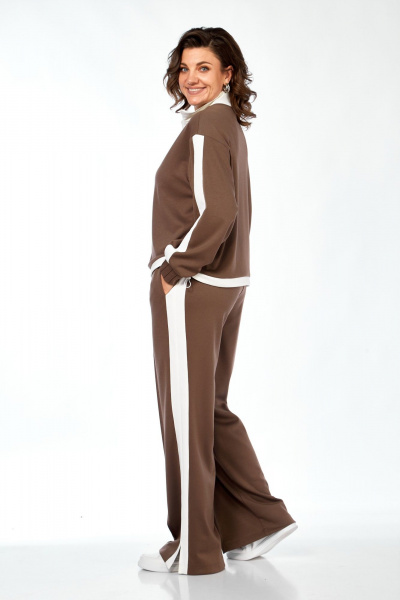 Костюм спортивный брюки джемпер больших размеров Ольга Стиль С-948 коричневый - фото 2