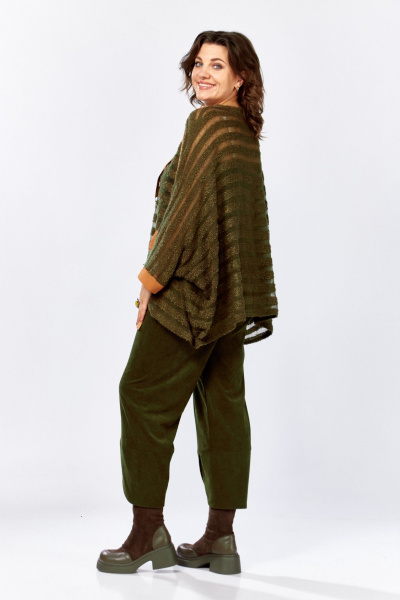 Комплект из брюк-бананов и пончо из вельвета и букле ZigzagStyle 499 хаки - фото 3
