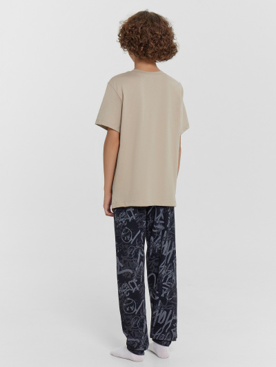 Брюки, футболка Mark Formelle 563321-1/24-26176ПП-0 бежевый_граффити_на_черном_3_сл_на_пол - фото 2