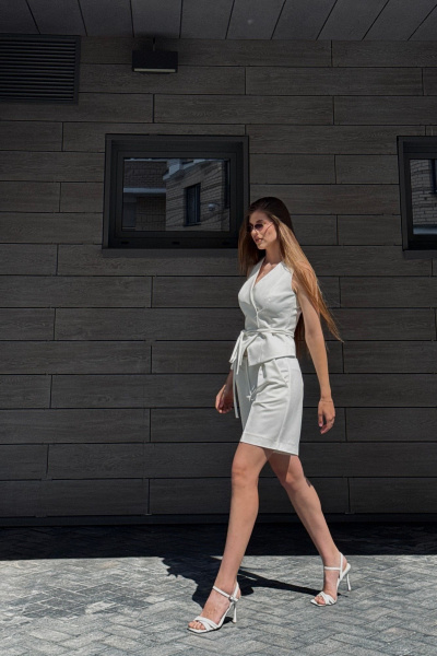 Жилет DNM 039 молочный - фото 4