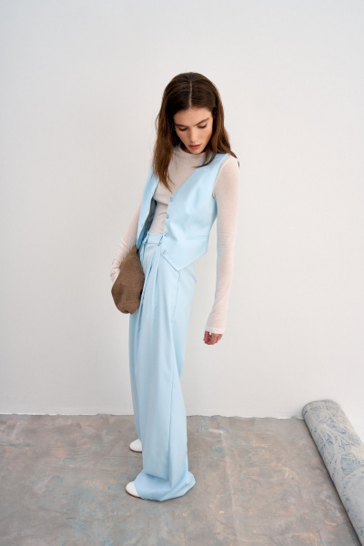 Брюки, жилет THE VERY 2405 голубой - фото 3