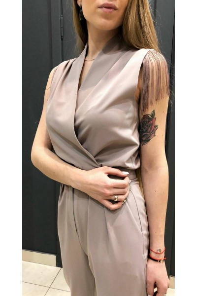 Комбинезон приталенного силуэта с бахромой и поясом S. Veles 4-120 бежевый - фото 2