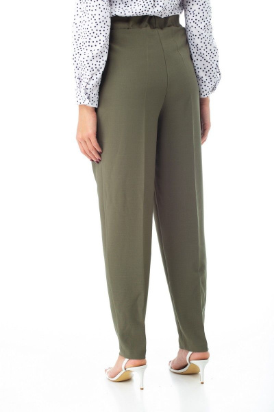 Брюки из текстиля с подкройными кокетками и потайной застежкой Anelli 895 хаки - фото 9