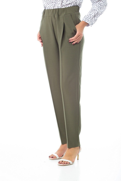 Брюки из текстиля с подкройными кокетками и потайной застежкой Anelli 895 хаки - фото 4