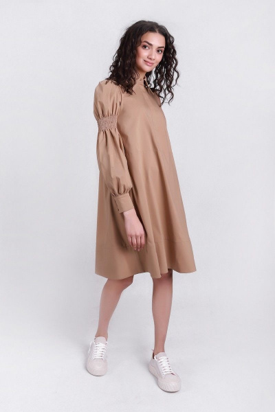 Платье из текстиля с бежевым оттенком и стильным дизайном Motif 1491А бежевый - фото 3