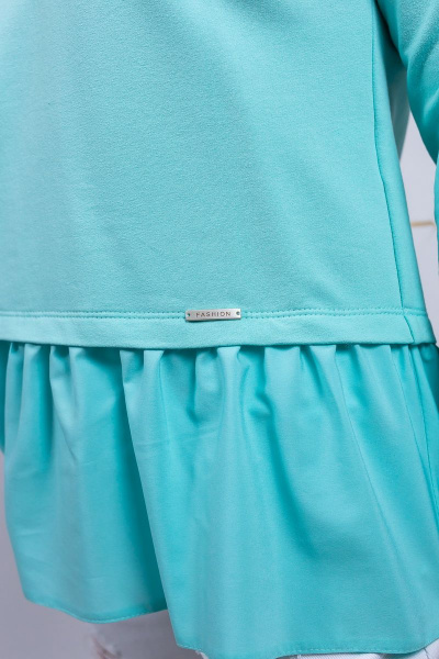 Голубой трикотажный джемпер с воланом Пинск-Стиль 3909 голубой - фото 3