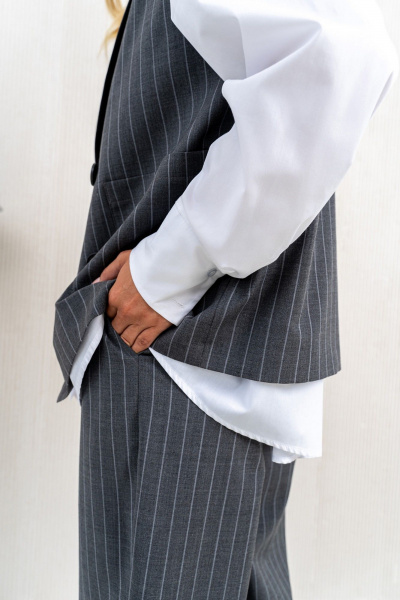 Блуза, брюки, жилет Aira Style 24-24 серый - фото 15