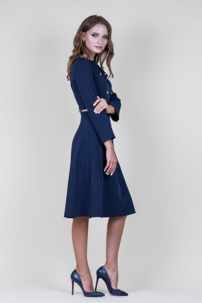 Деловое приталенное платье из вискозы с рельефами и застежкой S. Veles 3-164 синий - фото 3