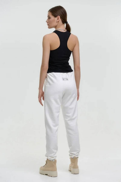 Топ из плотного хлопкового полотна с округлой горловиной Garsonnier 21001002 чёрный - фото 6