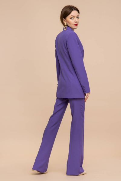 Костюм тройка жакет и расклешенные брюки с высокой посадкой Domna 16069 лаванда - фото 4