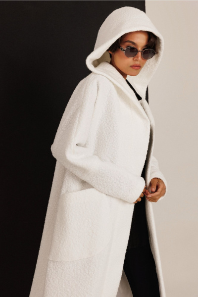 Пальто из искусственного меха с капюшоном и карманами в стиле на каждый день DILIA 0641-1 кремовый - фото 2