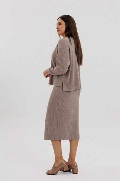 Комплект из бежевого трикотажного платья и кардигана свободного кроя Fantazia Mod 4933 - фото 4