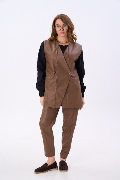 Жилет NikVa 709-5 шоколад - фото 1